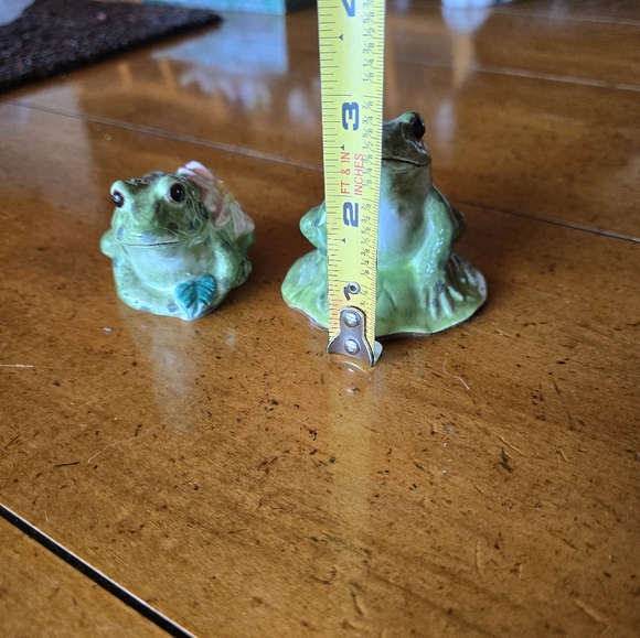 New frog pair salt & pepper set by J. Willfred, Charles Sadek Co. - Picture 9 of 9